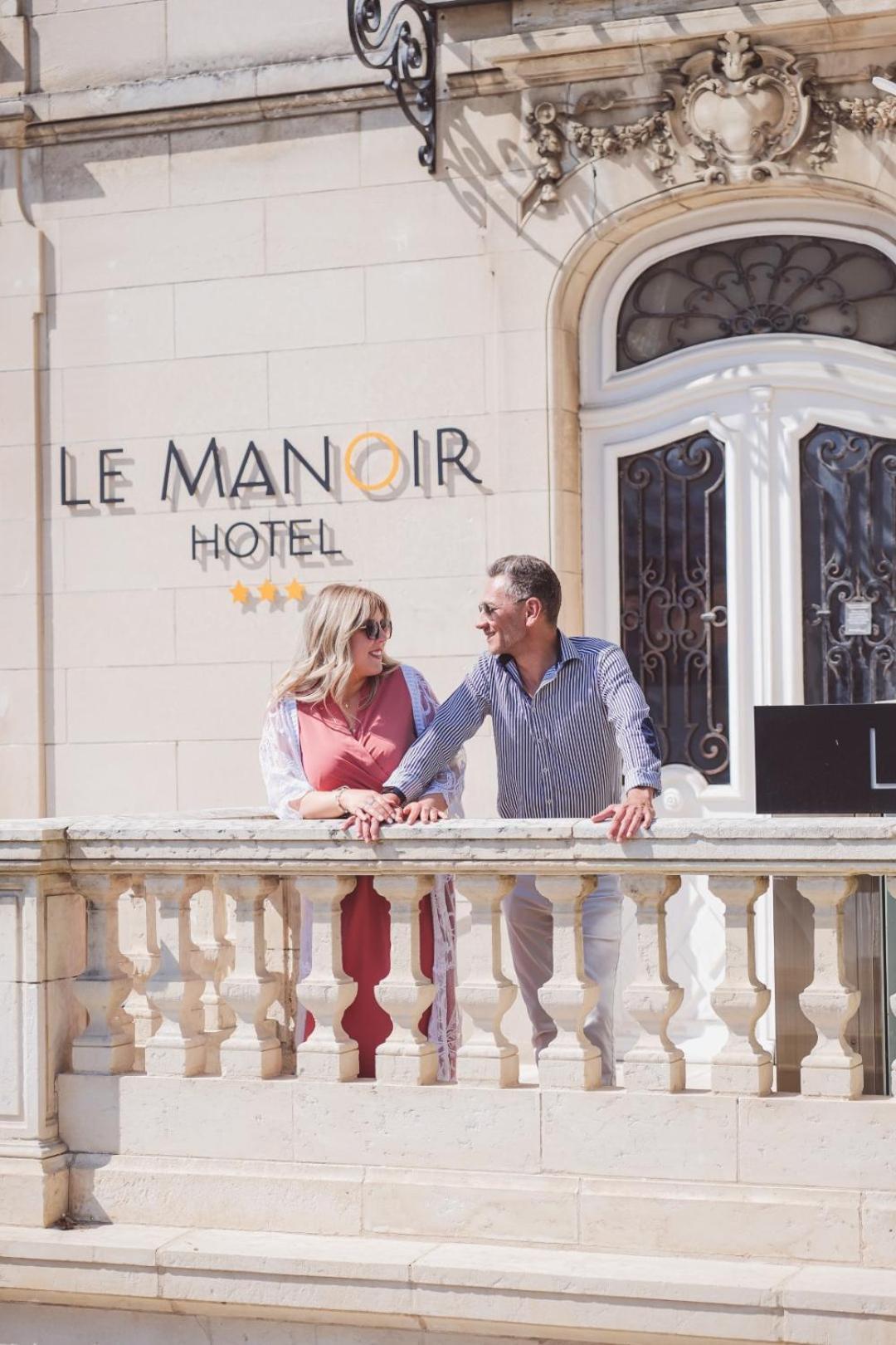 Le Manoir Hotel La Rochelle  Buitenkant foto